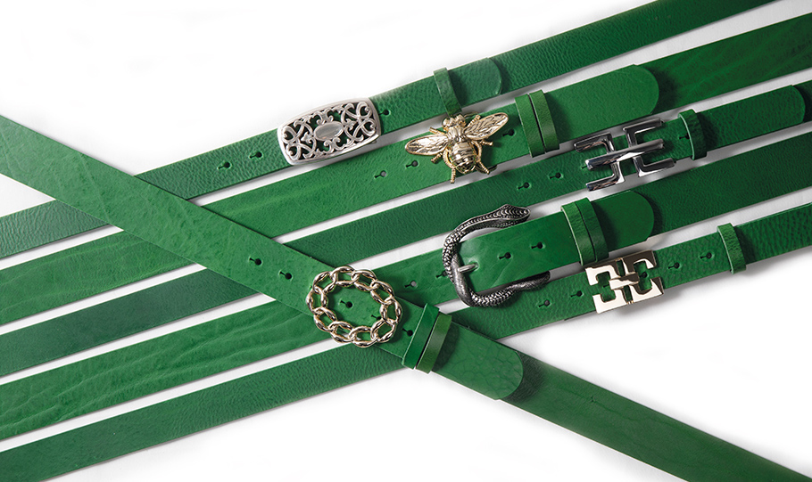 VFull-grain leather for belts and leather goods - green belt
